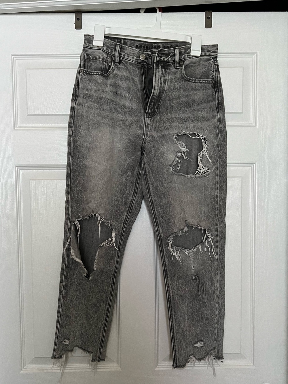 American Eagle Outfitters Distressed Black Gray Ripped Jeans